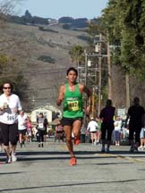 Danial Tapia running. Photo by Alheli Curry.